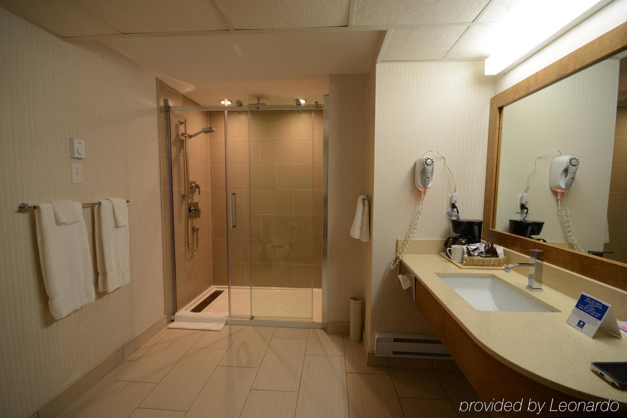 Comfort Inn Mont Laurier Zewnętrze zdjęcie